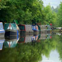 Renting Houseboat To Live On Boat